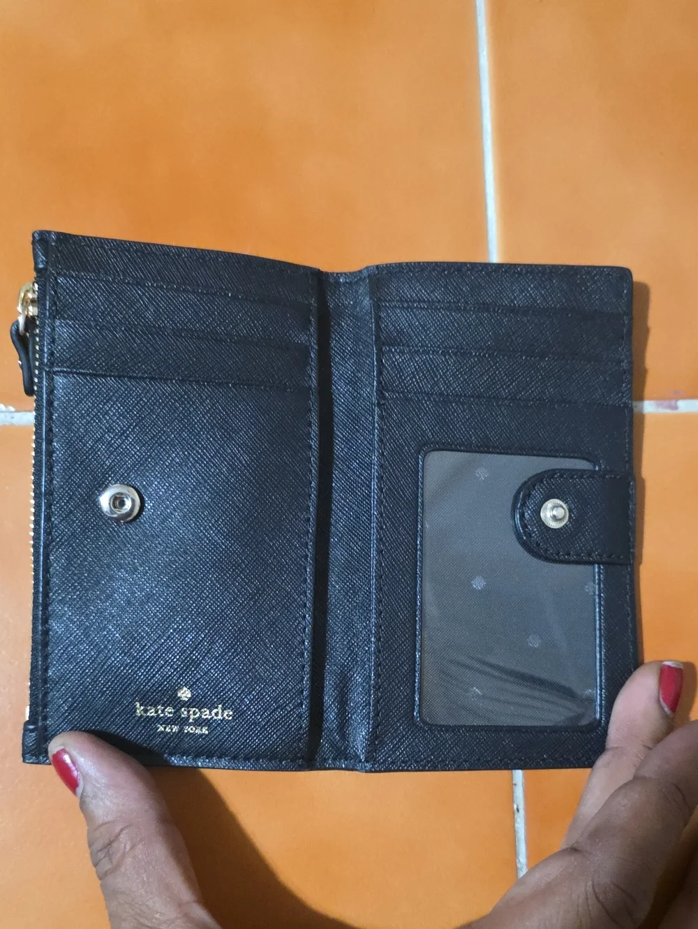 KATE SPADE DASHING BEAUTY PENQUIN MIKEY WALLET GREAT USED CONDITION